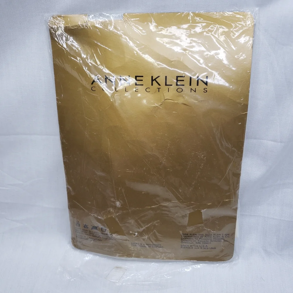 Ann Taylor Ivory Control Top Pantyhose Ultra Sheer Size D